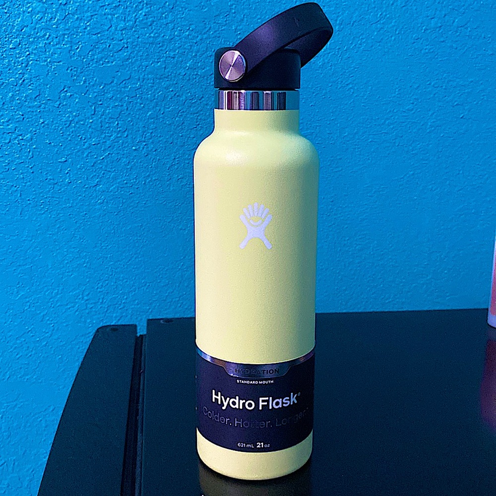 Brand New 21 oz Hydro Flask